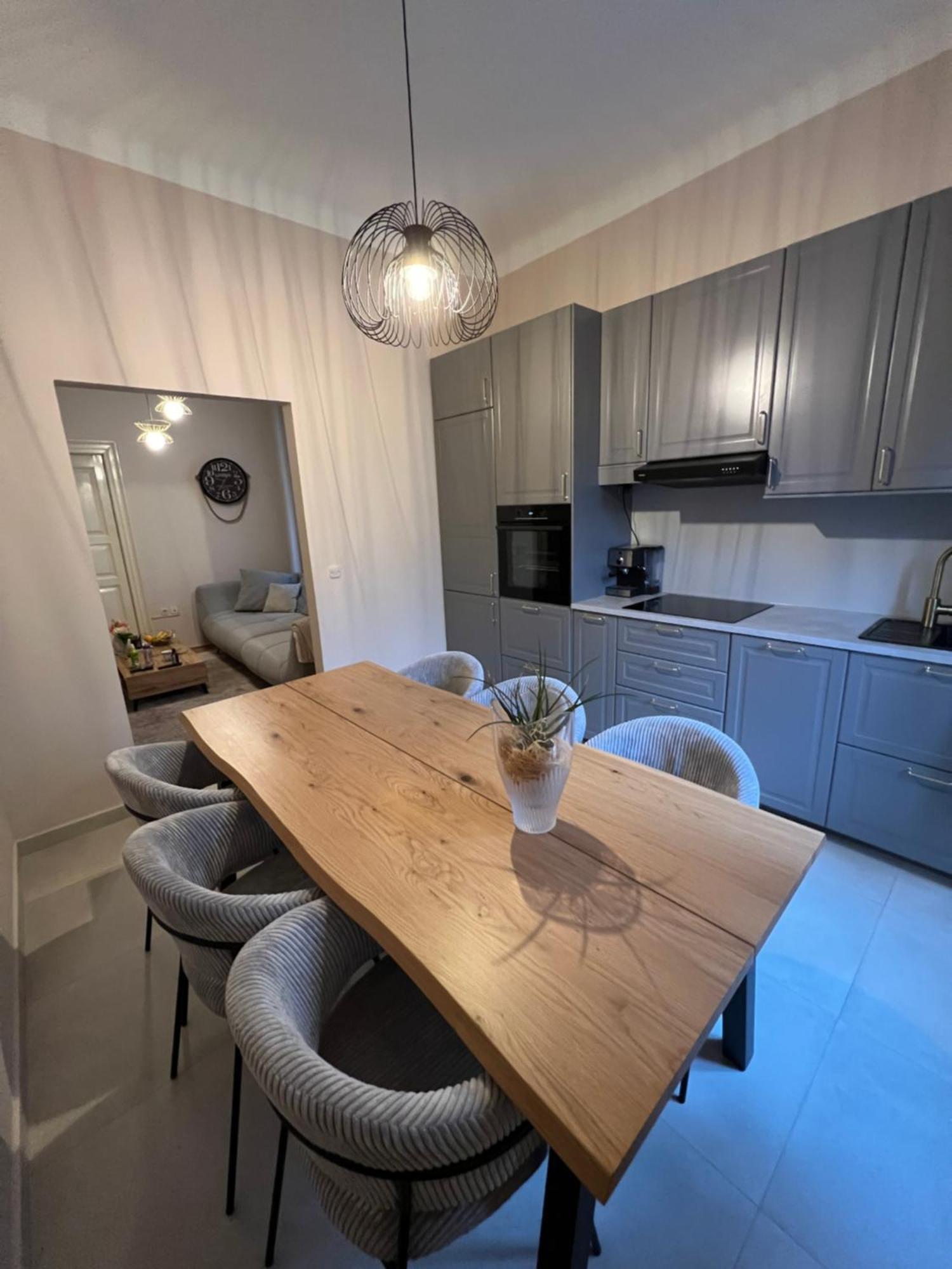 Apartman Sandra Pula Buitenkant foto